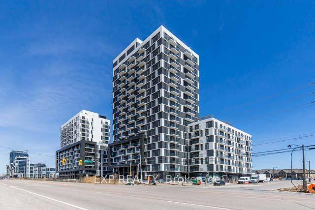 2 Bed, 2 Bath Corner Unit with 2 Parking Spaces !