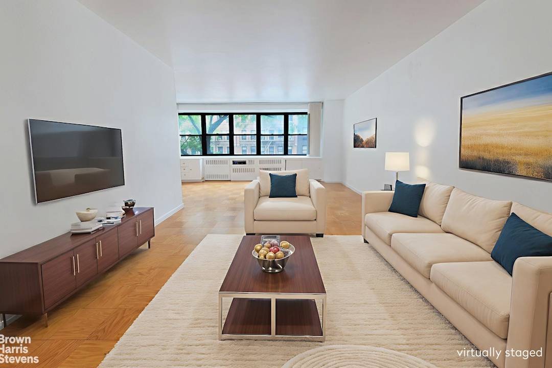 Bright Gramercy Alcove Studio with Endless Potential This oversized east facing E line alcove studio with treetop views offers a spacious sleeping alcove easily convertible into a junior one bedroom.