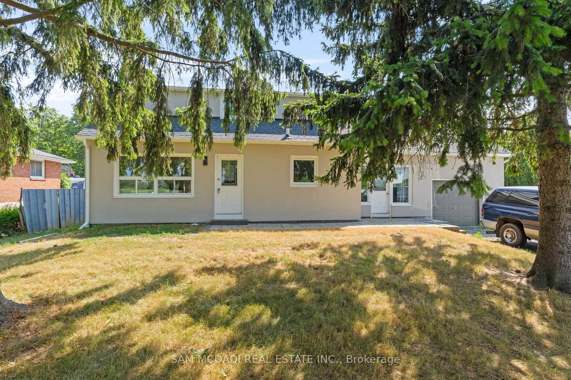 Presenting this charming duplex on a 400 ft deep lot, offering a lucrative investment opportunity for both investors and first time homebuyers alike.