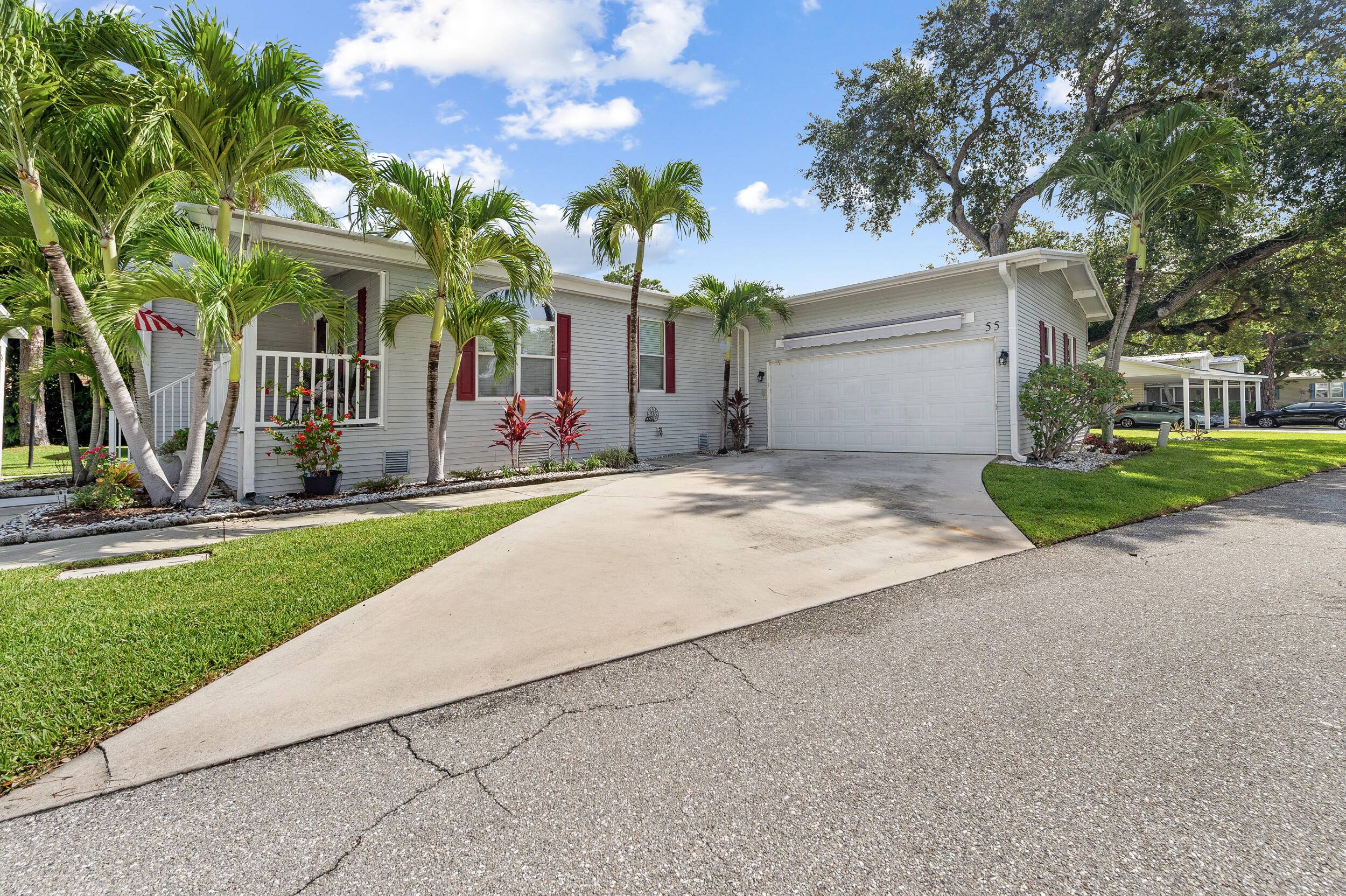 Beautiful home on land that's leased and HOA pays property taxes.