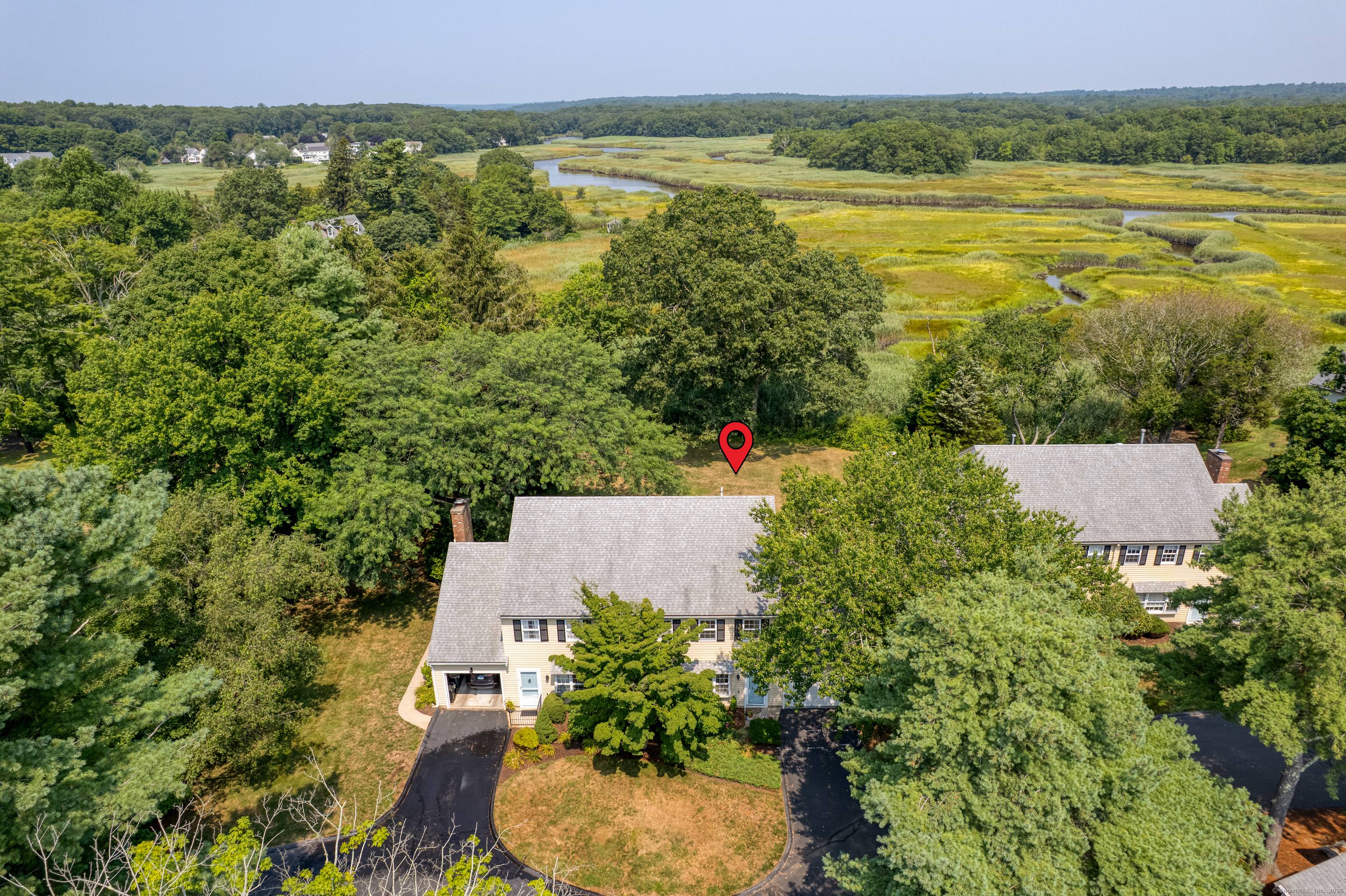 Riverside elegance with marshland serenity !