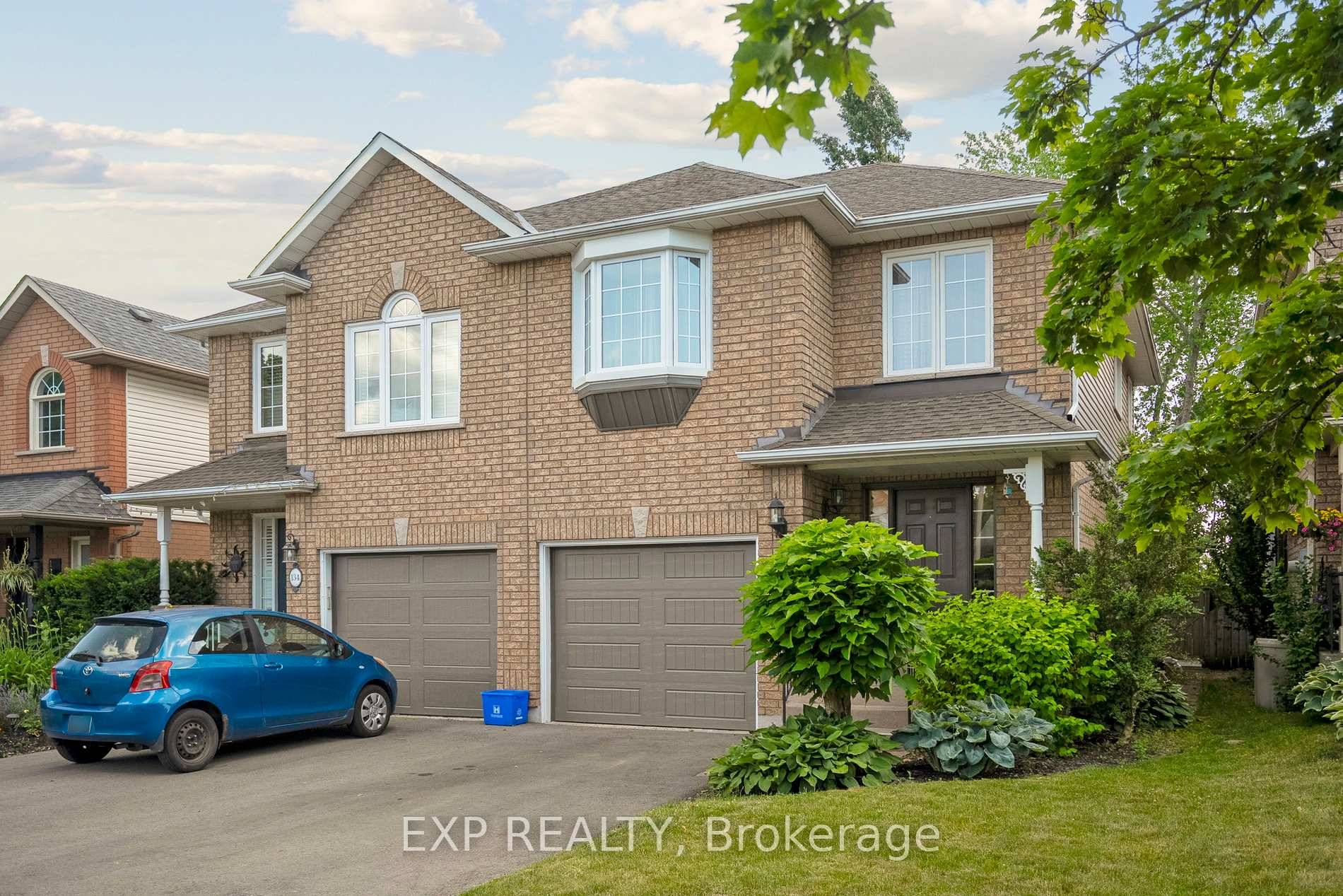 UPGRADED, SPACIOUS, BRIGHT and ready to be yours !