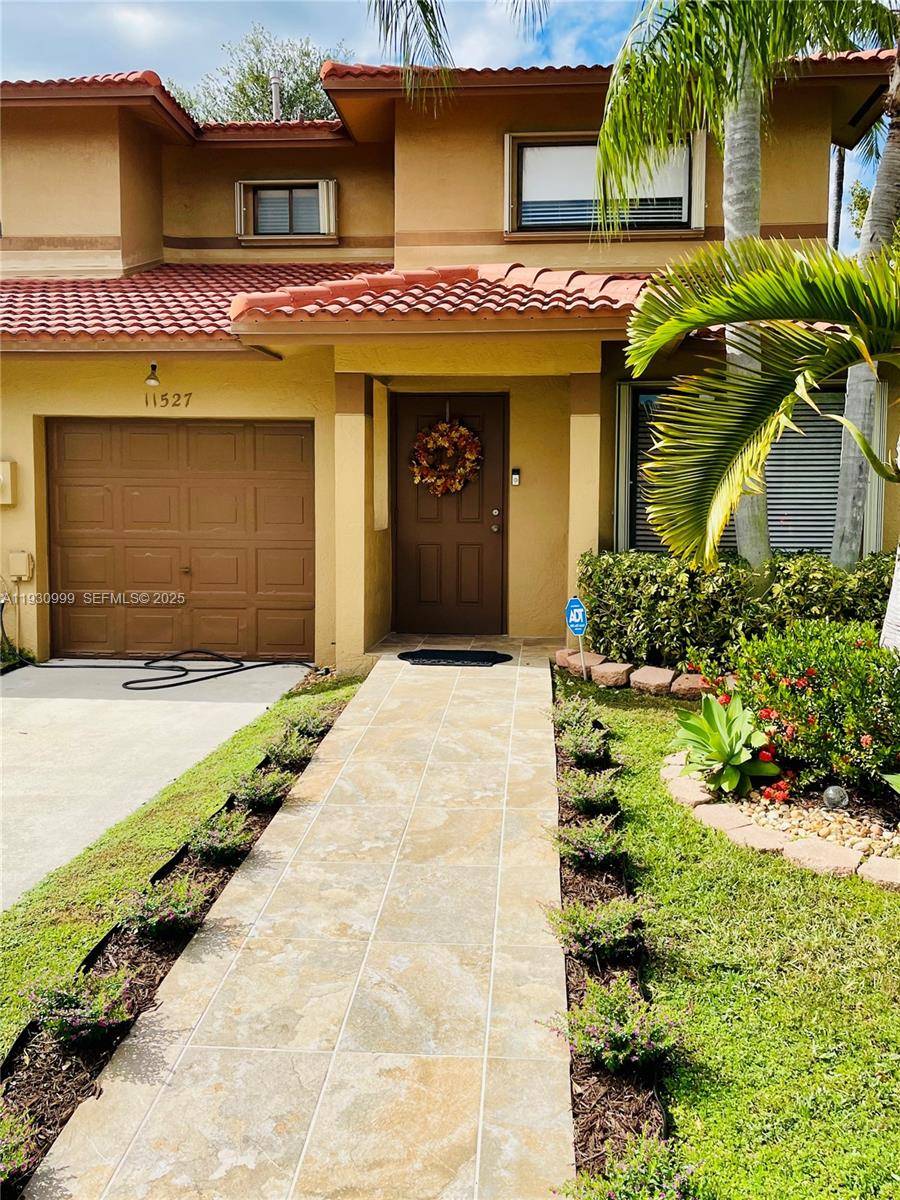 Rare Opportunity ! This move in ready corner townhouse offers 3 bedrooms, 3 full bathrooms, a private 1 car garage, and hurricane accordion shutters for added peace of mind.
