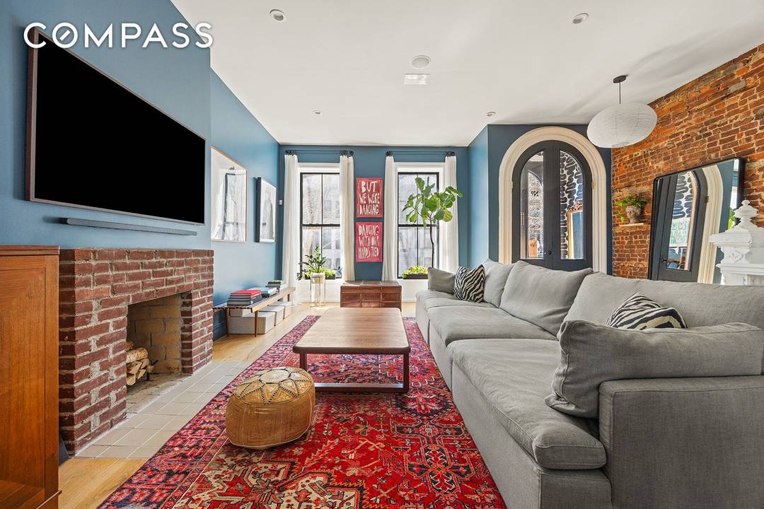 Welcome to 681 Saint Marks Avenue, a fully renovated two family townhouse in Crown Heights featuring a four bedroom, four and a half bath owner s triplex with an additional ...