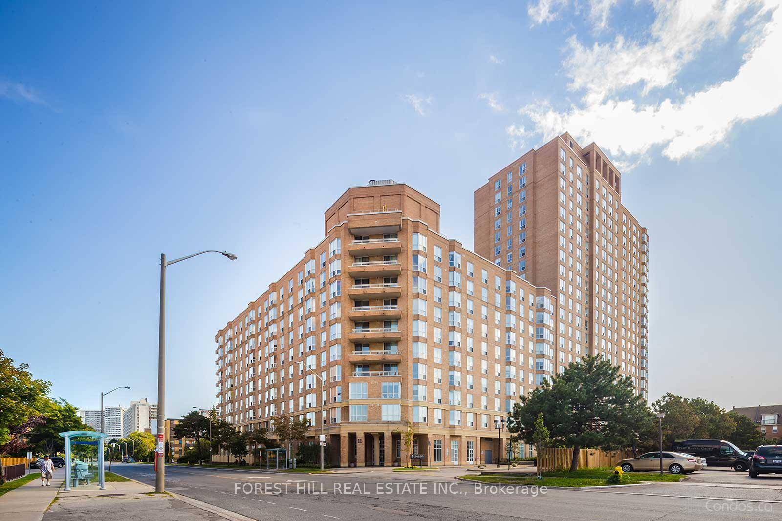 An absolute Hidden Gem ! Very Clean, Bright, Spacious 2 Bedrooms With 1 Full Washroom, One Parking Space, 1 Locker, Freshly Painted, Renovated Kitchen With Newer S S Appliances.