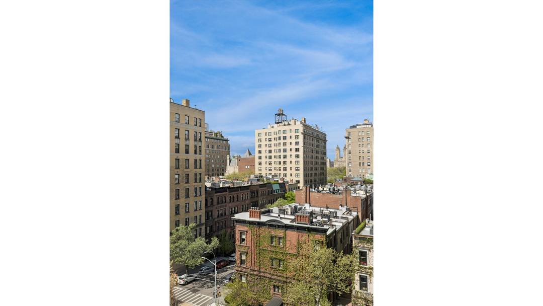 Residence 8A at Carnegie Hill Tower presents a rare opportunity to own a masterfully reimagined home in one of Manhattan's most distinguished enclaves.