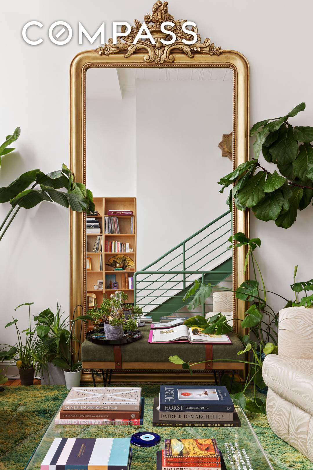 Welcome to Residence 1D at the landmark Smith Gray Cast Iron Building, one of Williamsburg s rare and coveted 19th century condo conversions.