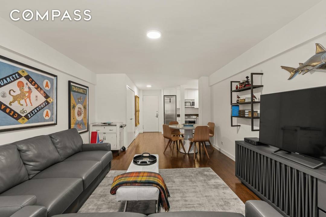 No Board Approval... Welcome to this bright and airy north facing one bedroom, one bathroom Condop in the highly coveted Royal York on the Upper East Side.