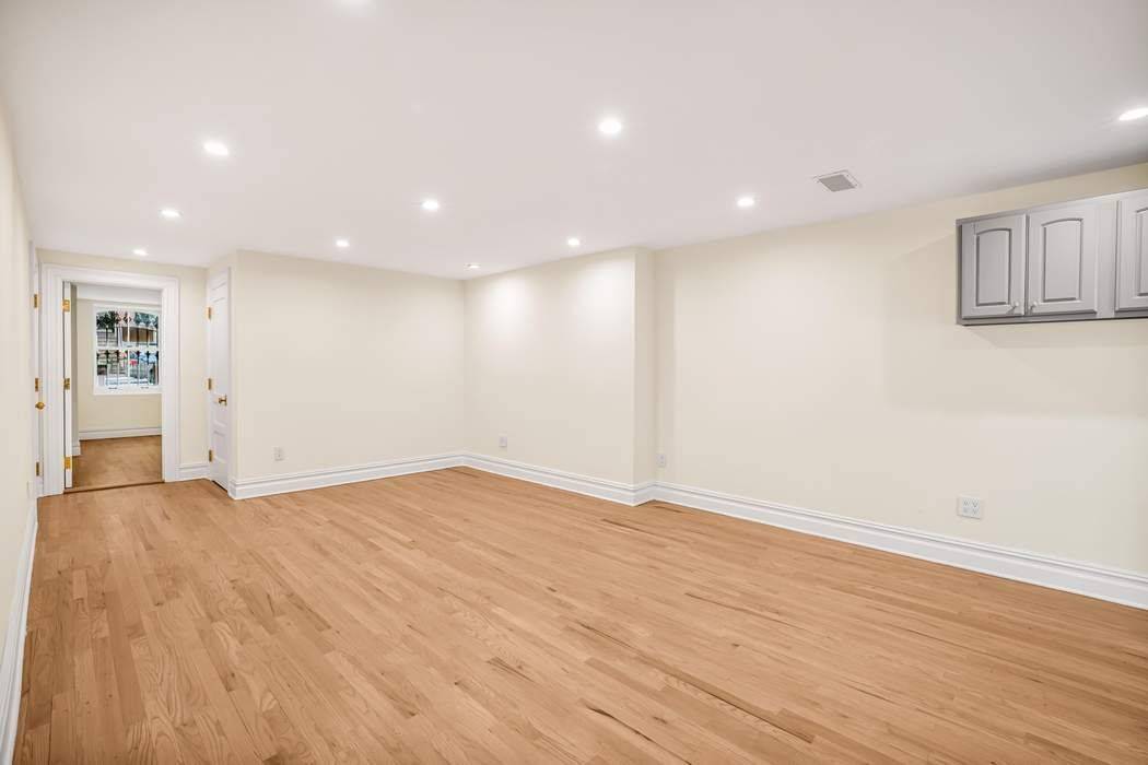 Located on a picturesque tree lined street in the heart of Cobble Hill, this charming, beautifully renovated one bedroom, one bath garden level apartment is nestled within a classic, historic, ...