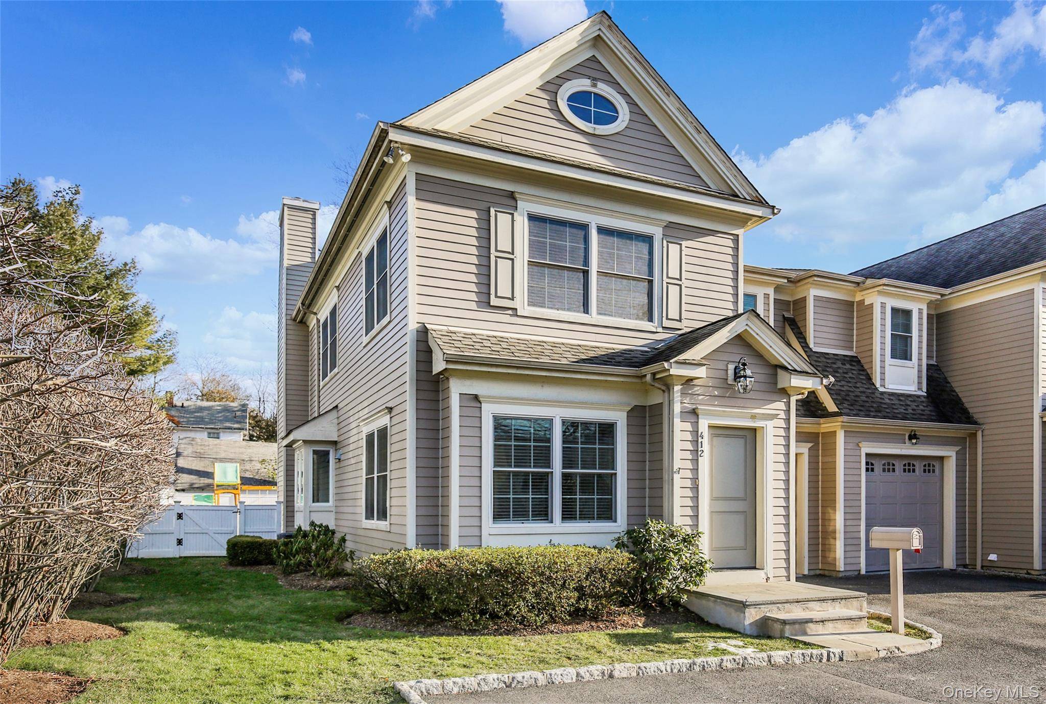 This stunning, FULLY FURNISHED RENTAL featuring high end pieces from Restoration Hardware amp ; West Elm, is a rare opportunity to live in a prime Rye location walking distance to ...