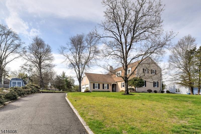 Lyme Rock Rd Bridgewater Twp. New Jersey Single-Family