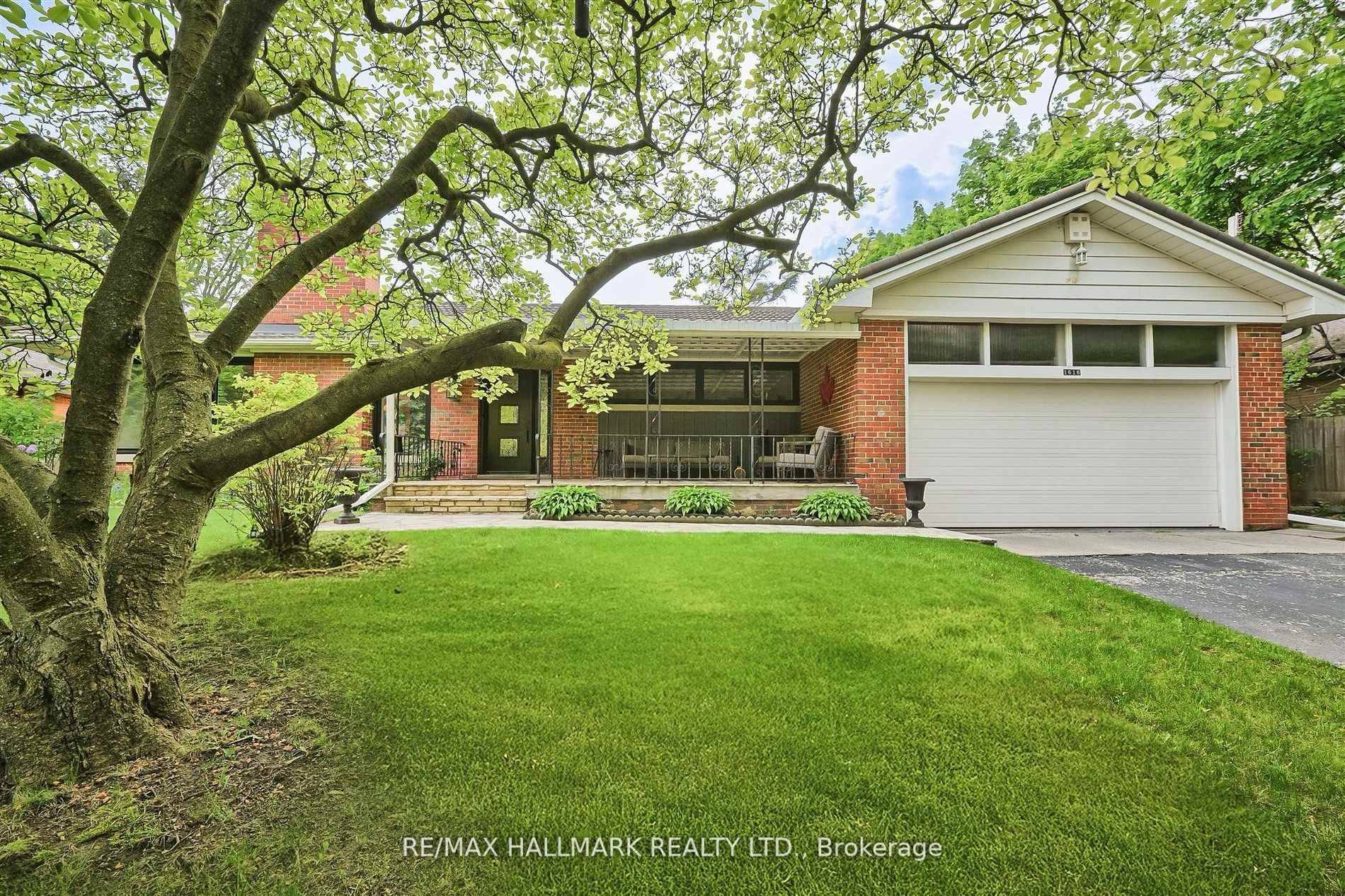 Exceptional, Princess and Manor bungalow !