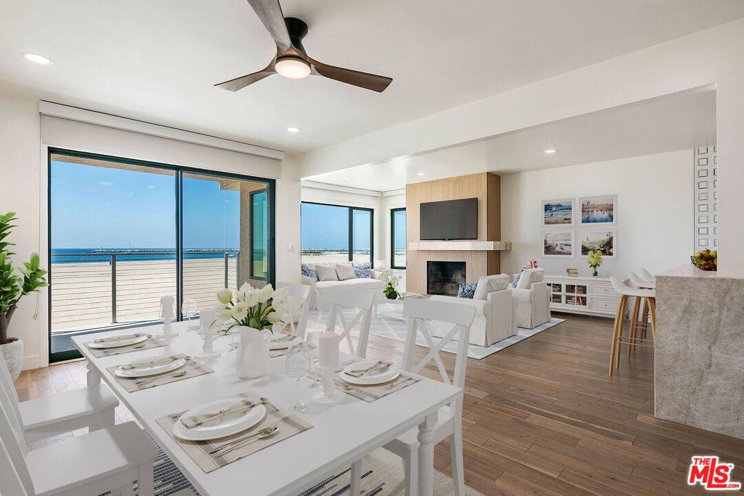 6407   Ocean Front Walk 3BR La
