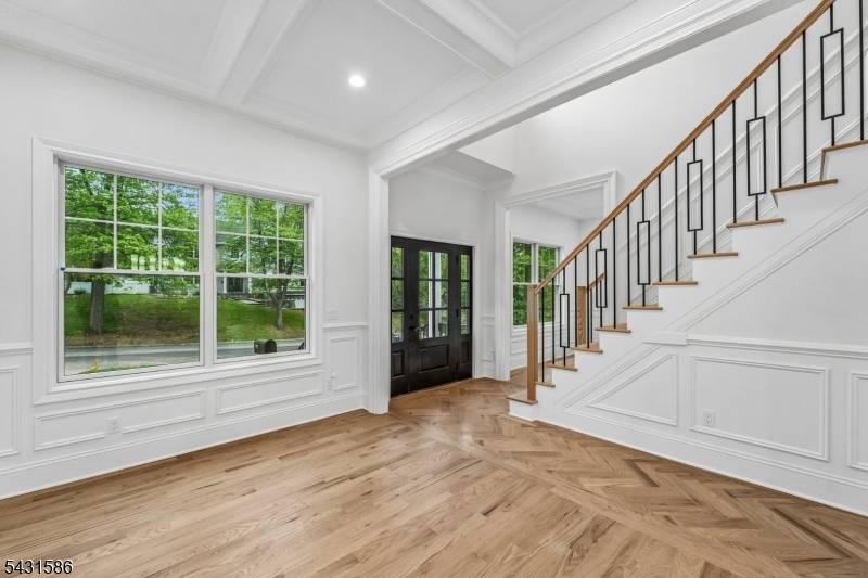 A beautifully designed New Construction 6 bed, 5.