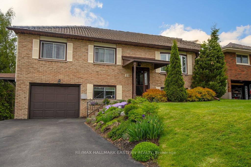 Welcome to 33 Rolliston Street a picturesque home in the quaint village of Lakefield, nestled in the scenic Kawartha Lakes region.