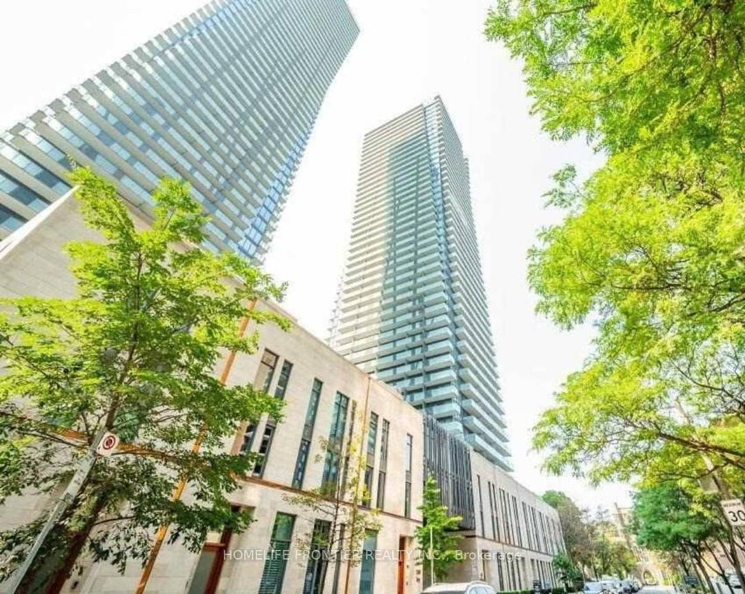 One Of Most Famous amp ; Luxurious U CONDO.