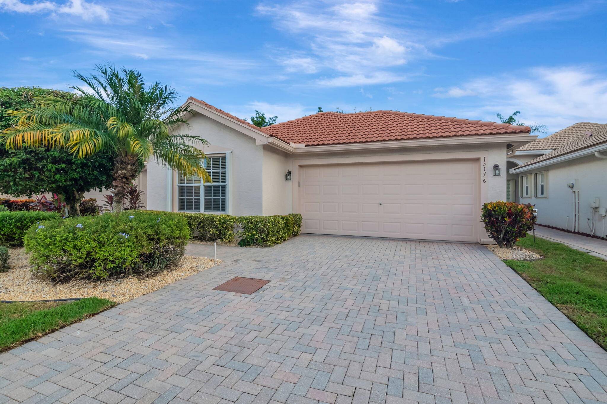 Let's make a deal ! 13176 La Sabina Drive located in desirable Delray Beach, Fl Valencia Falls premier development is undergoing and almost complete clubhouse transformation.