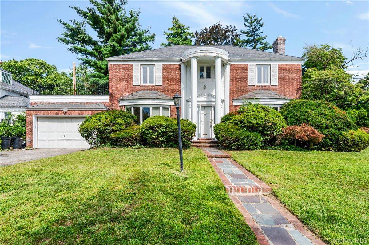 Welcome to this gracious Center Hall Colonial located in the heart of Great Neck in the coveted Saddle Rock Estates.