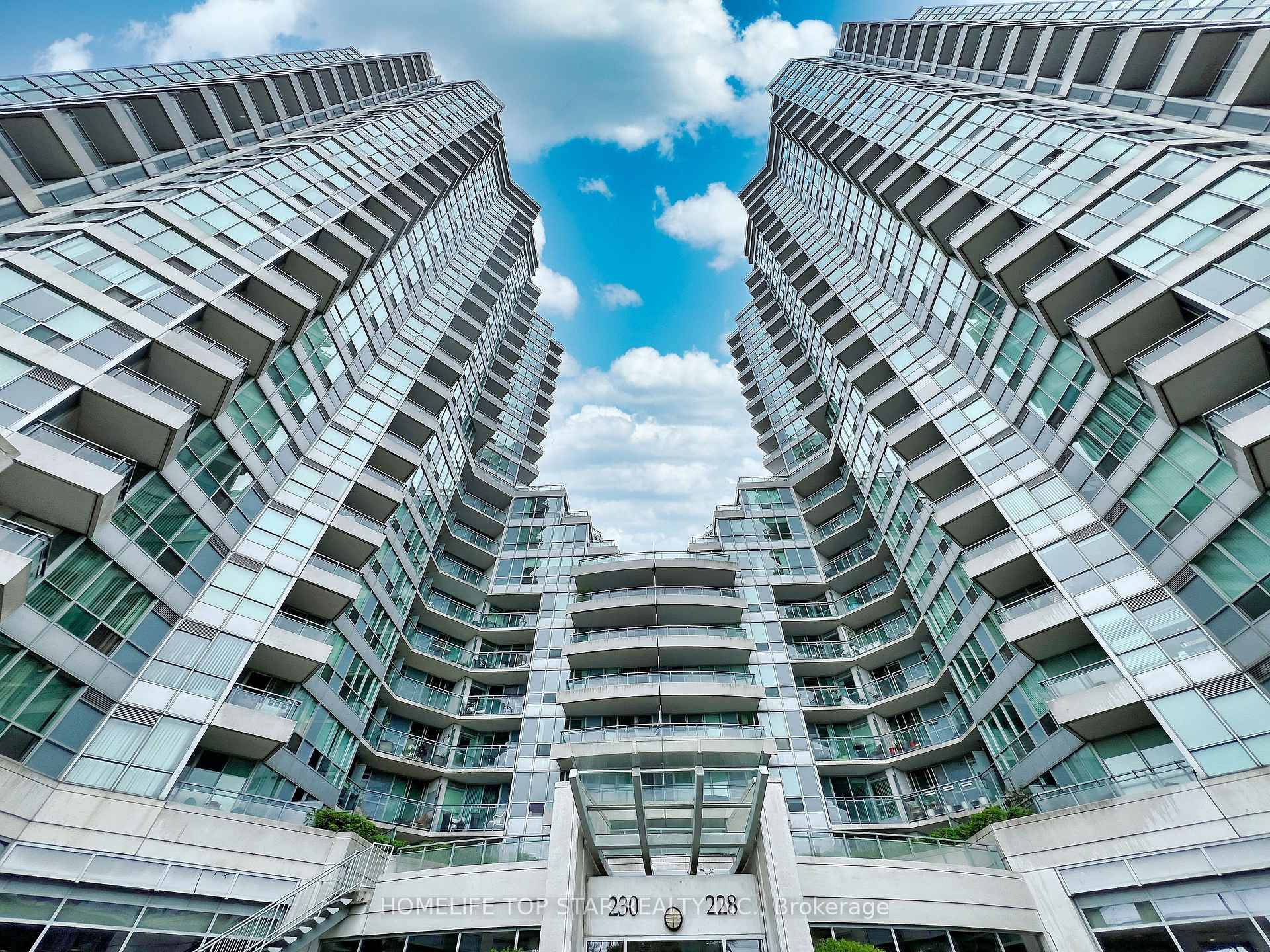 Riviera on Queens Quay ; Location, Location, Location !