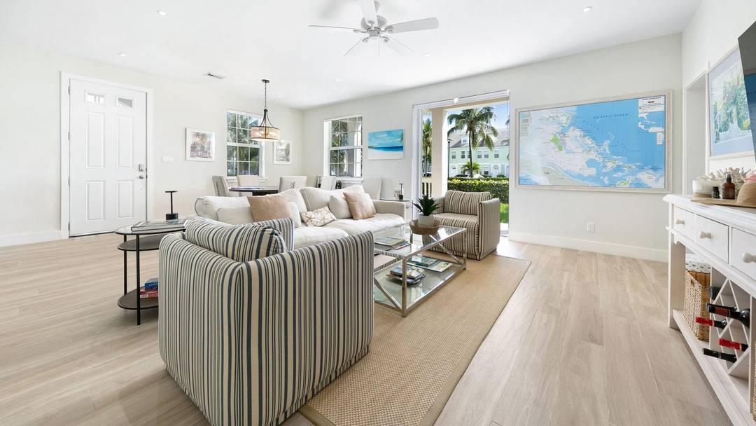 GALLEON BAY, PALM CAY Condo New-Providence