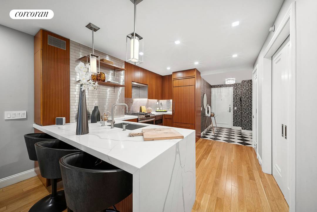 Turn Key Perfection ! Meticulously Renovated and Reimagined Home in the Heart of Flatiron 121 East 23rd Street, Residence 4D has been completely transformed from a traditional two bedroom into ...