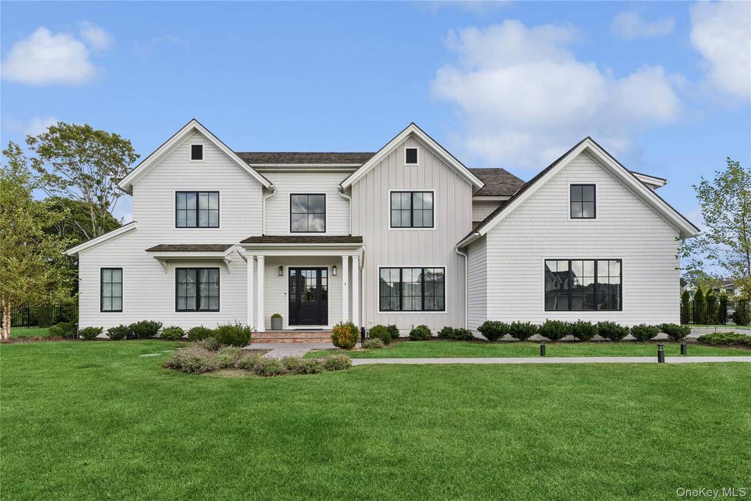 Welcome to Country Point Estates, the newest neighborhood in Westhampton Beach Village.
