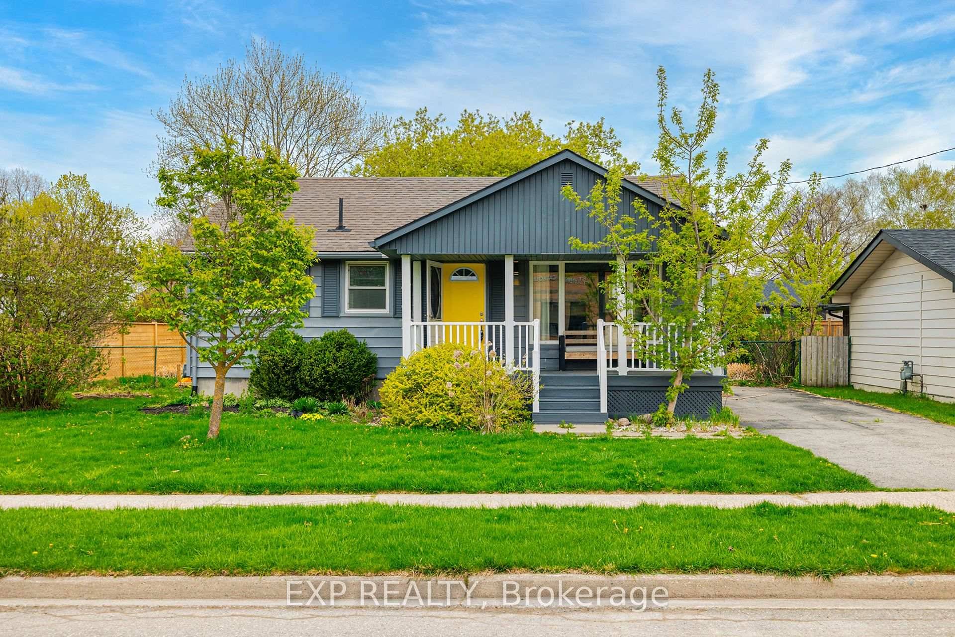 Welcome to 142 Louise Street in Stratford a beautifully renovated bungalow perfect for first time buyers or those looking to downsize.