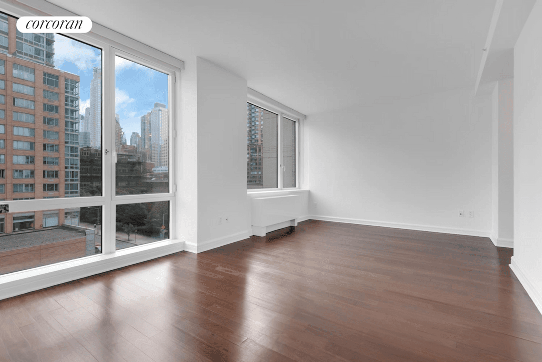 INVESTORS ONLY ! 100 Riverside Boulevard, Unit 7U nestled in the vibrant Upper West Side is a delightful one bedroom, one bathroom condo that offers the perfect blend of comfort ...