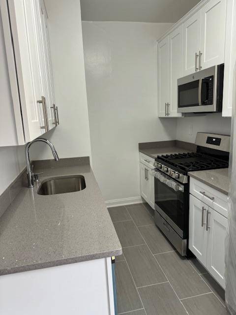 Welcome home to this nicely renovated 1 bedroom coop located in Prospect Lefferts Garden.