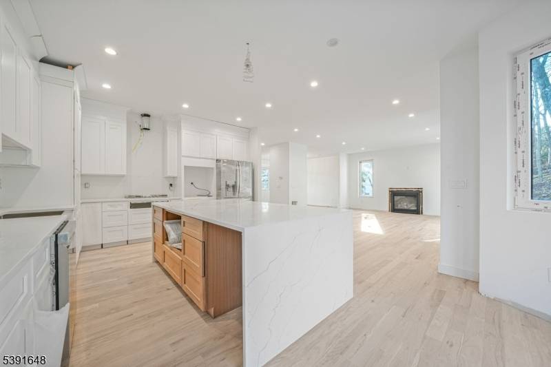 NEW CONSTRUCTION ! Quality finishes and attention to detail in every corner on over 1.