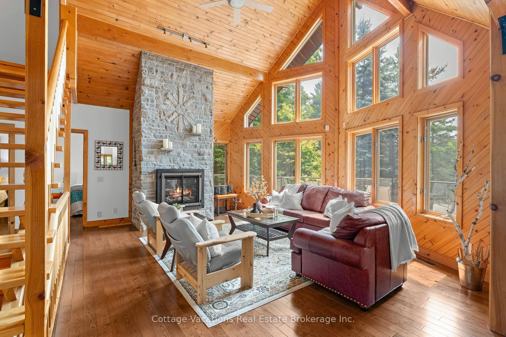 Tucked into a peaceful, tree lined setting with stunning southern views over Lake of Bays, this charming 4 bedroom, 3 bath Viceroy style home or cottage offers over 2, 100 ...