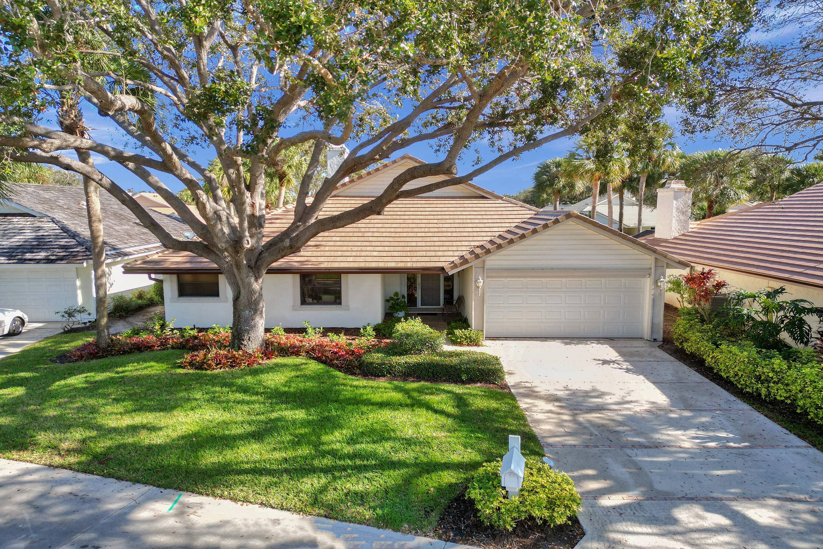 Discover your dream home in the sought after Crosswind community in prestigious Jonathan's Landing.
