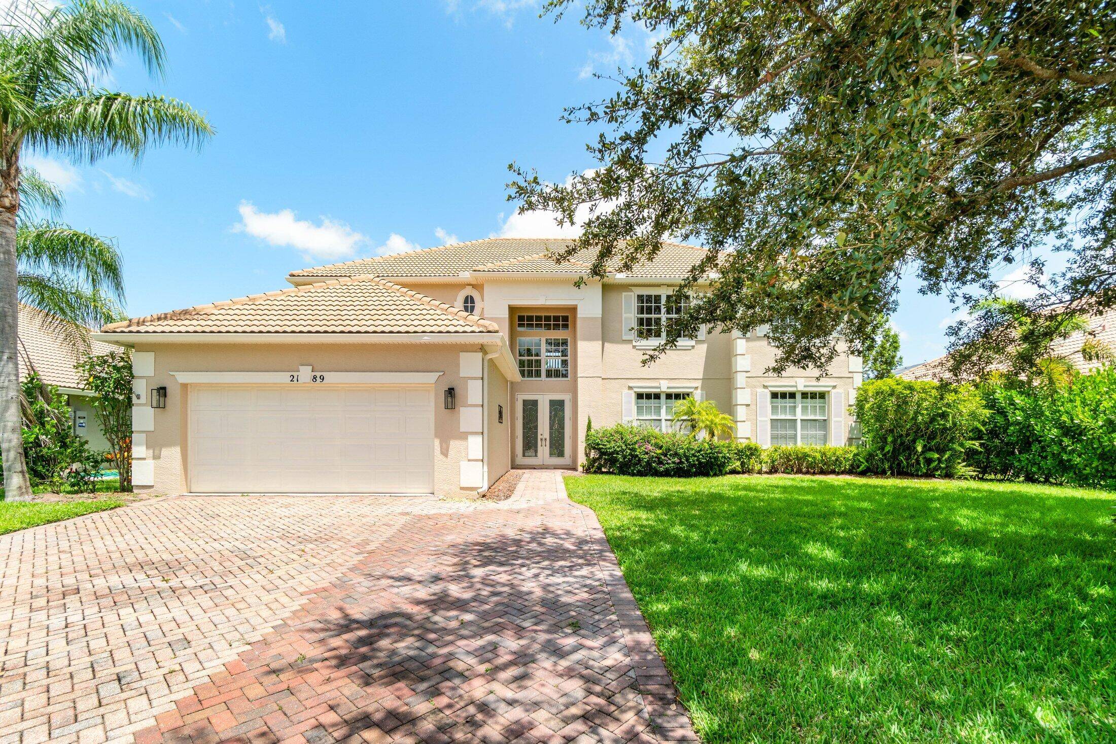 Experience Mediterranean elegance in the gated community of Lake Tuscany.