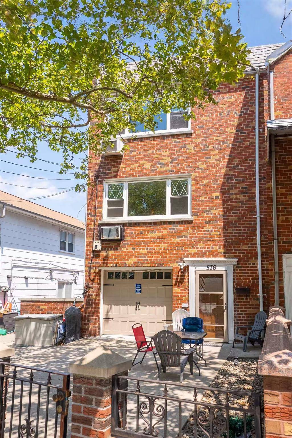 Outstanding investment opportunity in the Bronx.