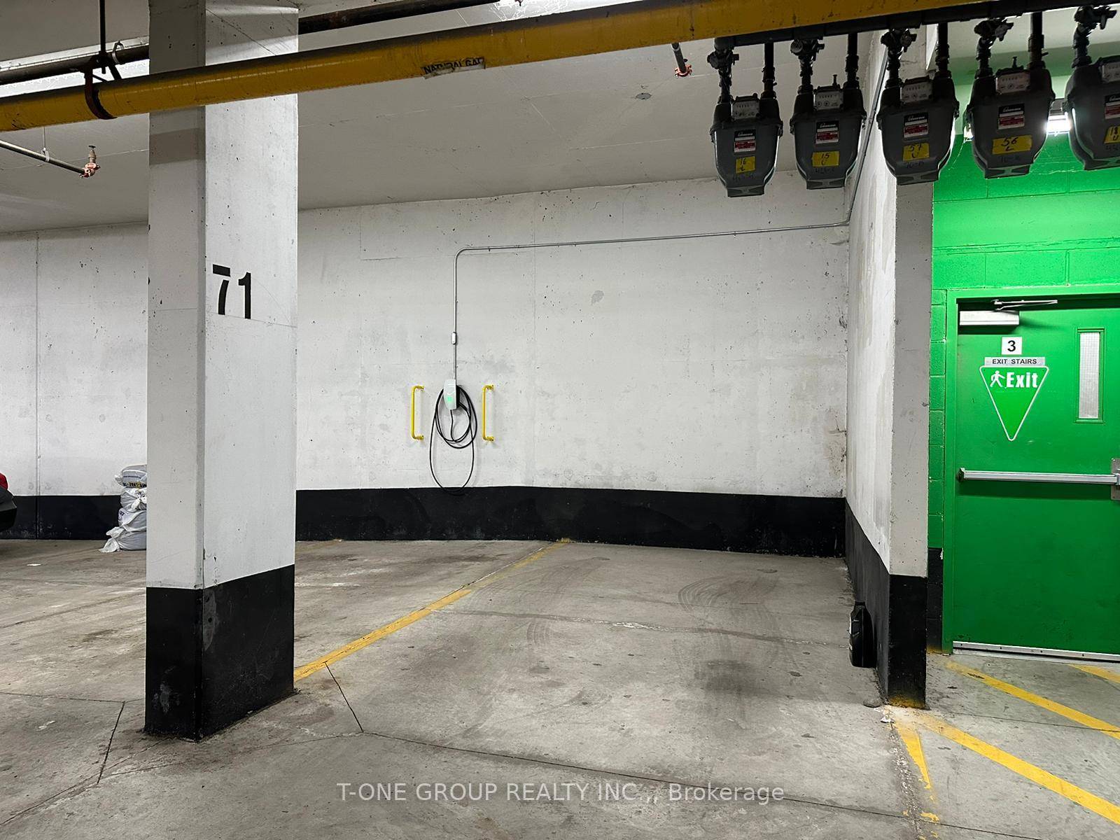 Underground Parking for Sale 428 Kenneth Avenue P1 Lot 71 Rare opportunity to own a prime underground parking space at 428 Kenneth Avenue, conveniently located in the heart of North ...