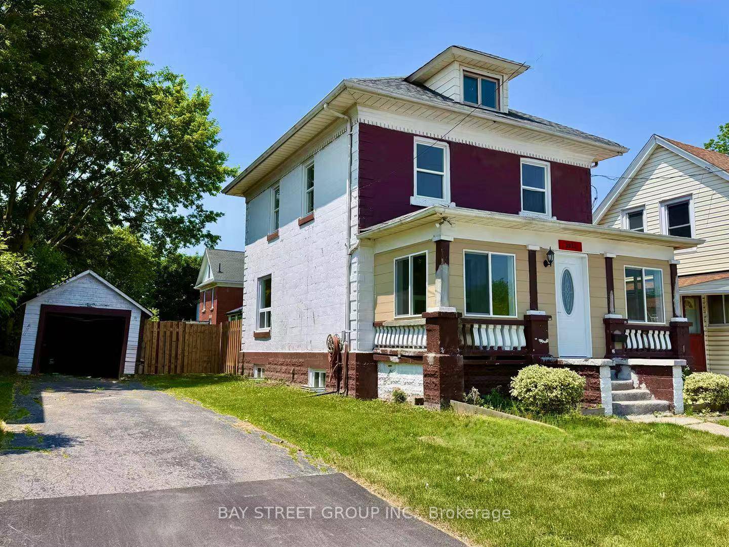 Welcome to this newly renovated, three bedroom with two and half bathroom beautiful house !