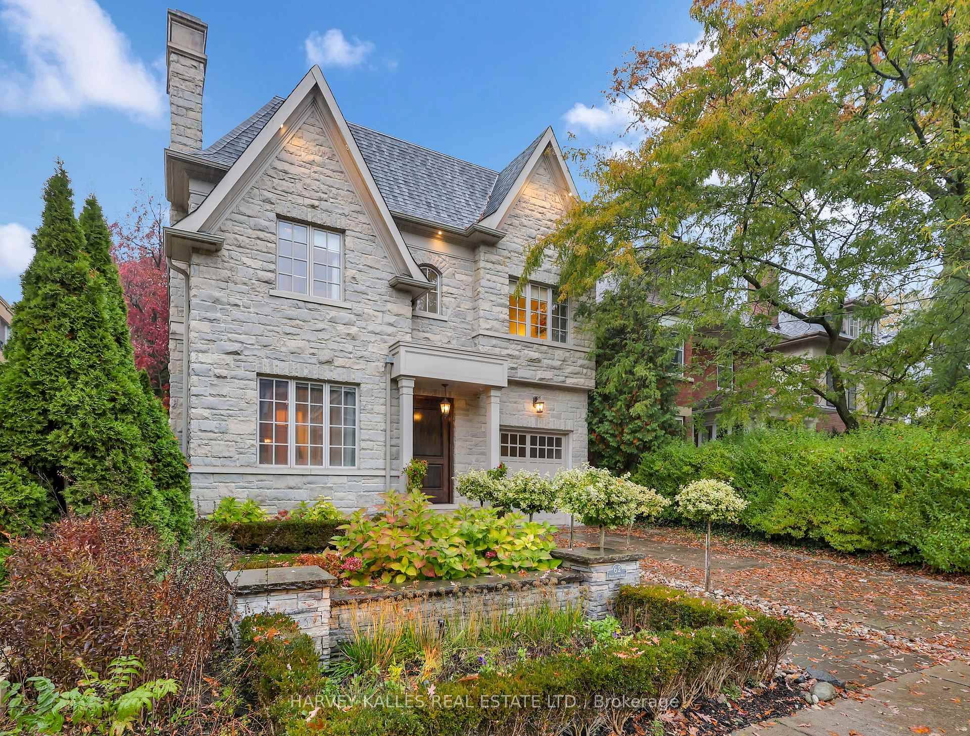 Welcome To The Finest Of Deer Park.