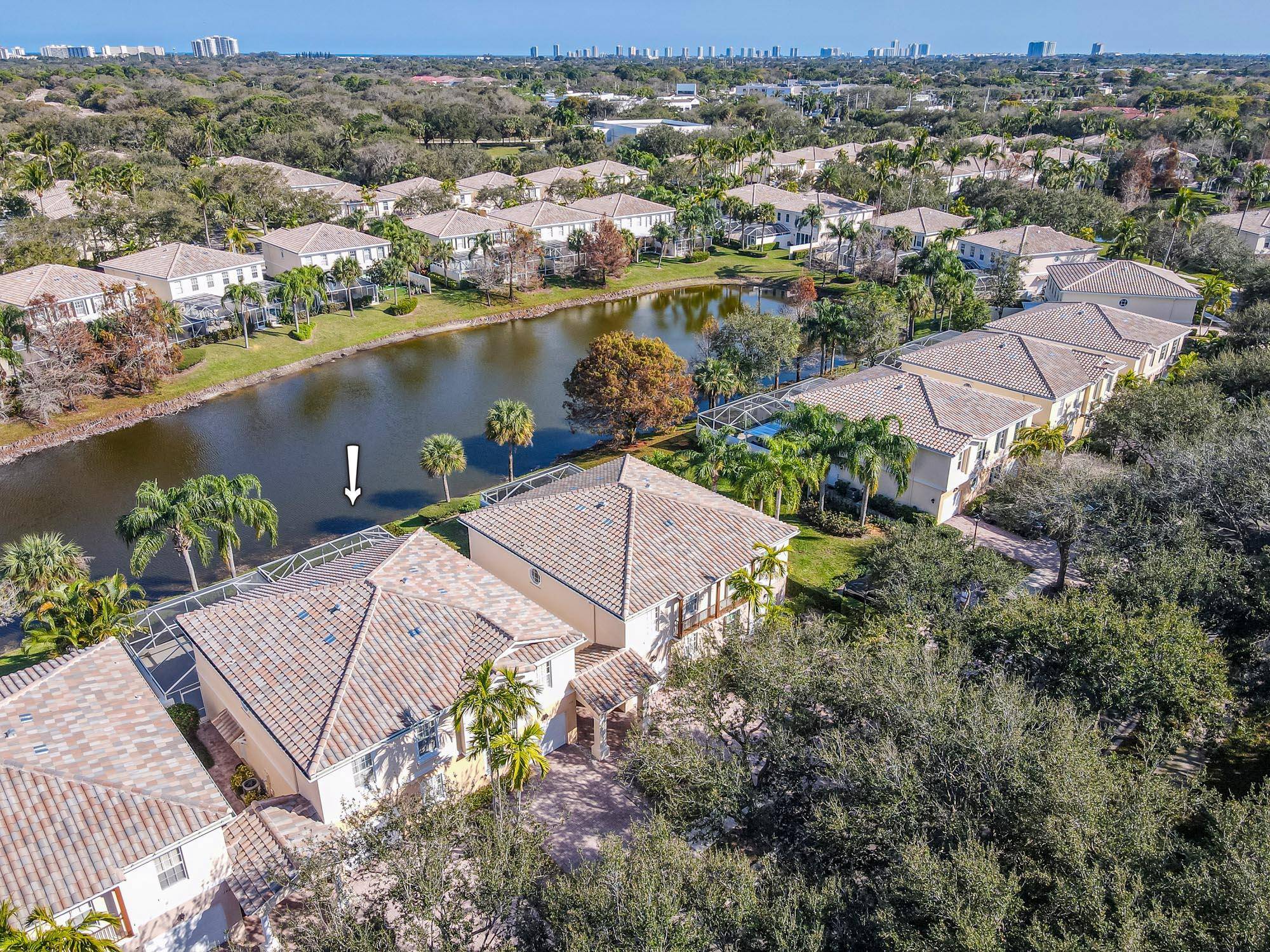 This beautifully updated 3BD 2.