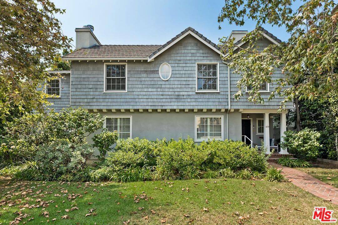 459  S Bentley Ave 4BR Brentwood La
