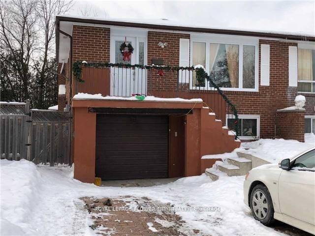 Walk Out, Spacious 2 Bedroom Lower Two Levels Of 4 Level Backsplit.