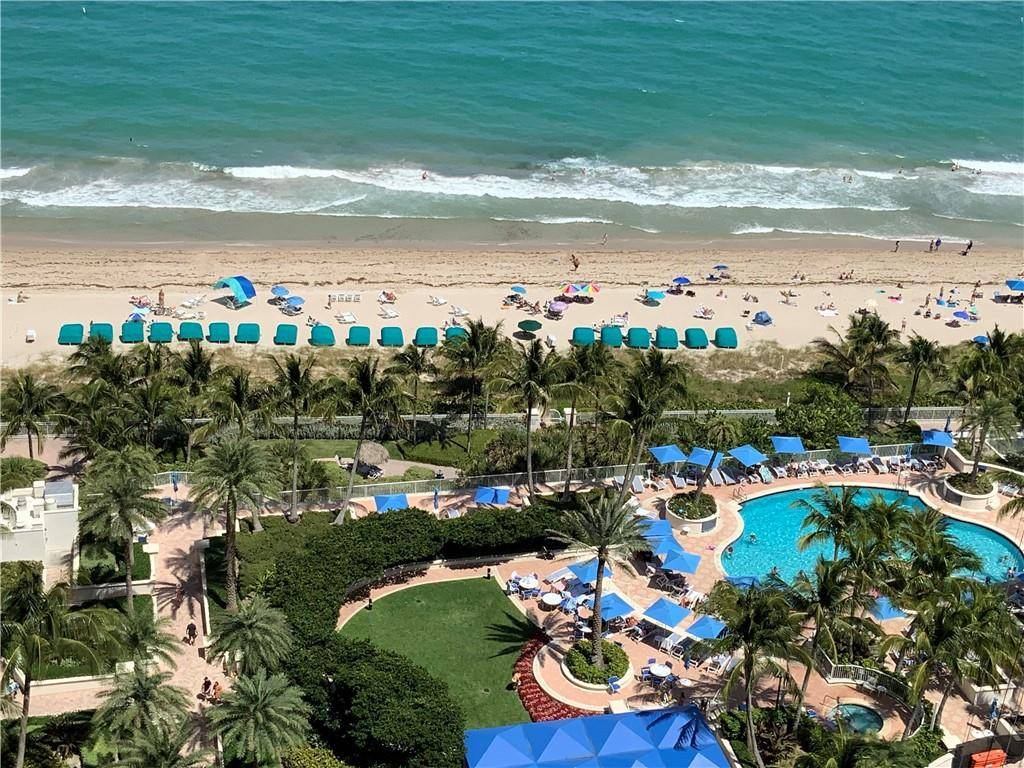 DIRECT E A S T Exposure with OCEAN amp ; POOL VIEW amp ; DIRECT W E S T exposure with CITY amp ; WATERWAY VIEW.