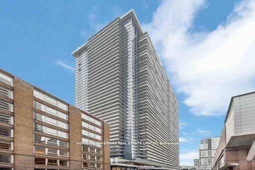 Located In The Heart Of The Entertainment District And Toronto's Tech Hub, This Beautiful And Modern 2 Bedrooms amp ; 2 Bathrooms Corner Unit Has Total 698sf 638sf 60sf Balcony, ...
