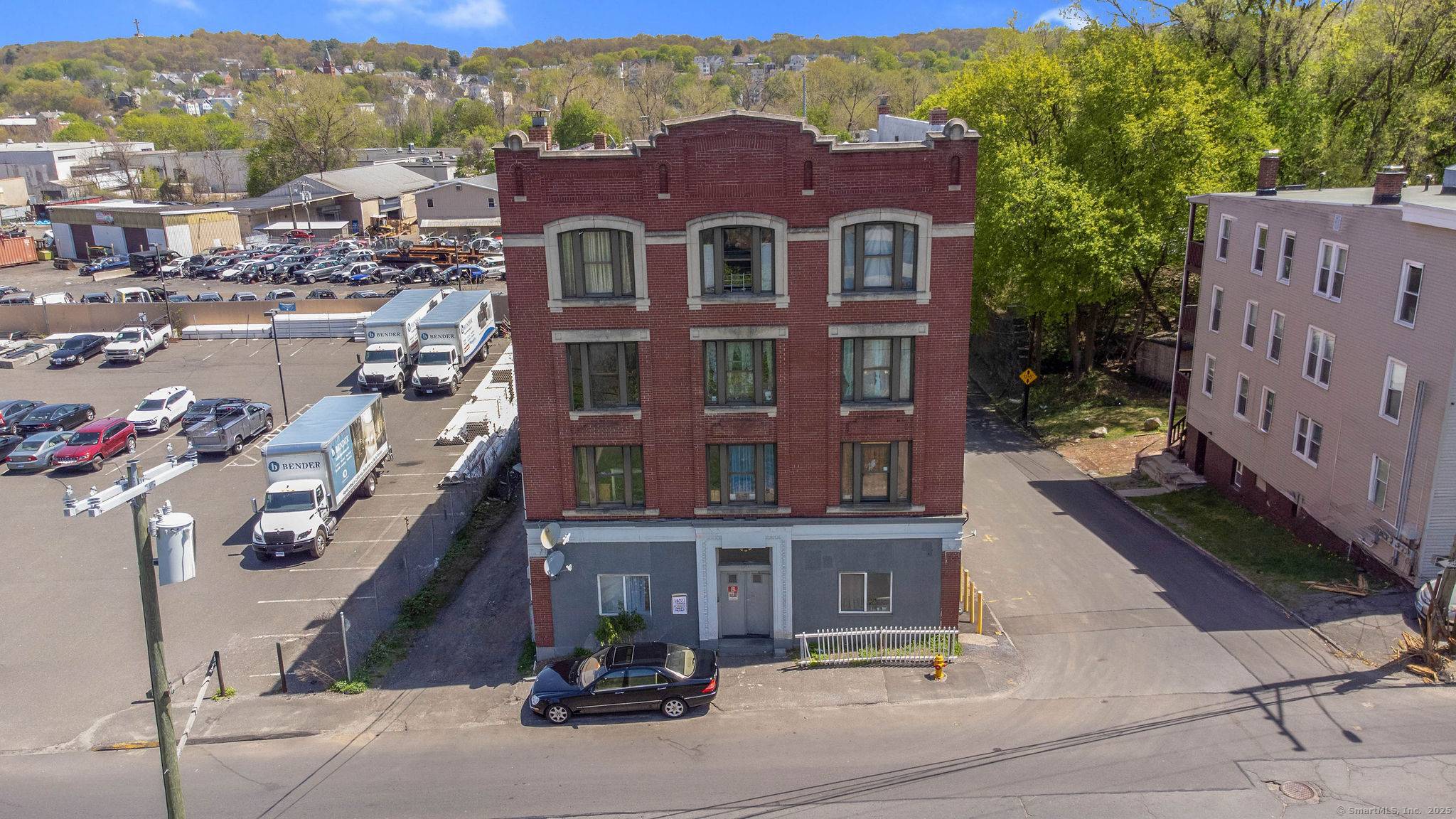Fantastic S End investment opportunity that's turn key with upside.