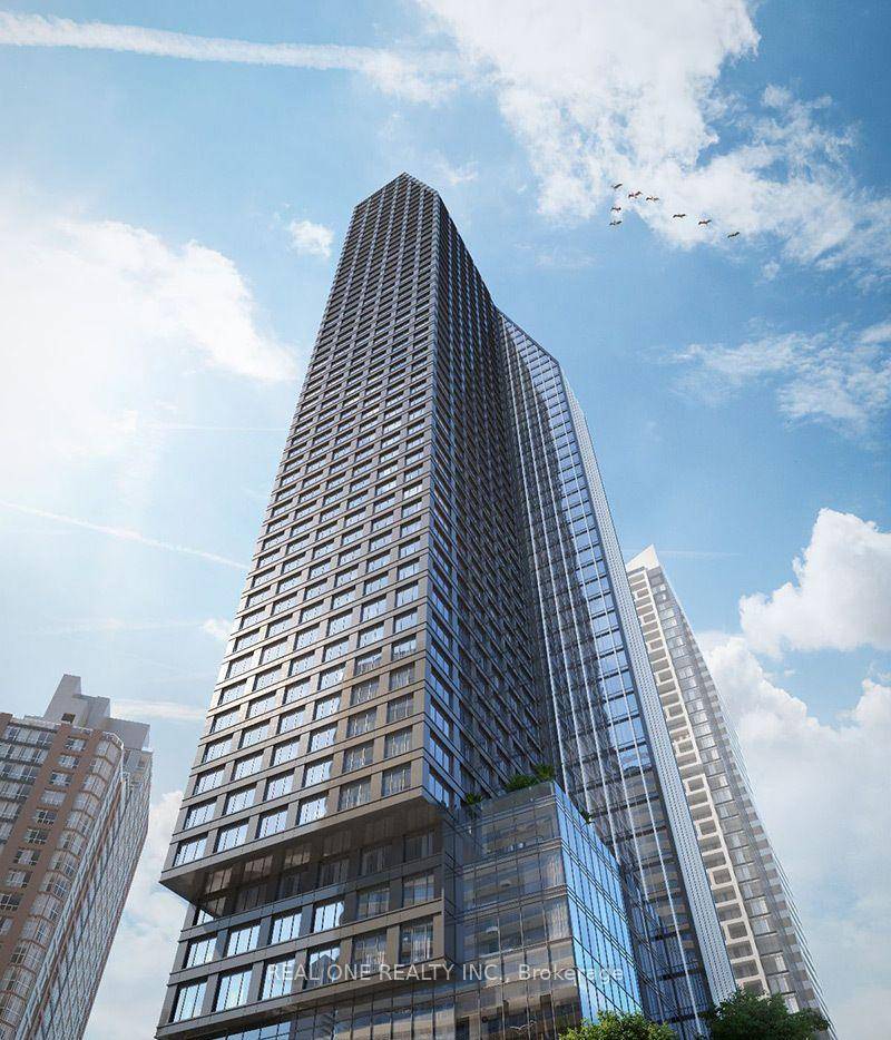 BRAND NEW Luxury condo at 8 Wellesley West, 2 bed 2 bath South amp ; West CORNER UNIT Condo in the heart of downtown Toronto, directly on Yonge Street and ...