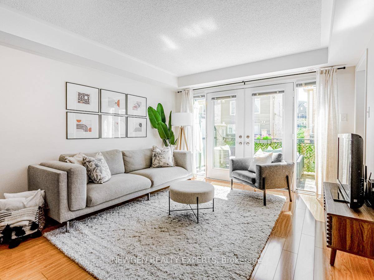 Don't Miss The Opportunity To Own This Beautiful, Bright, Spacious And Spotlessly Kept Townhome In A Prime Churchill Meadows Neighbourhood !