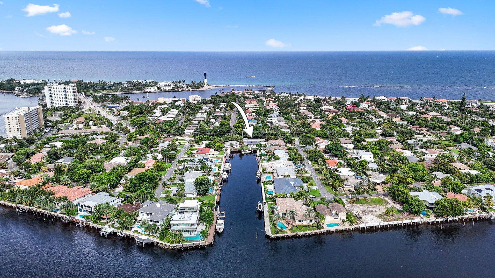 Prime waterfront property with unrestricted ocean access !