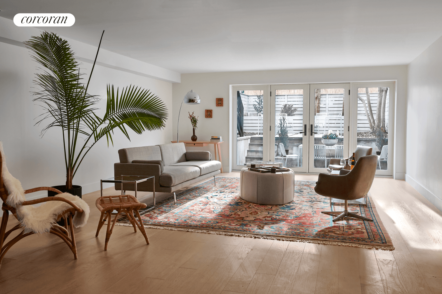 2750 Sqft Duplex Residence with Expansive Living and Outdoor Spaces Introducing 286 1st Street, a triumph of modern sophistication nestled in Park Slope, Brooklyn.