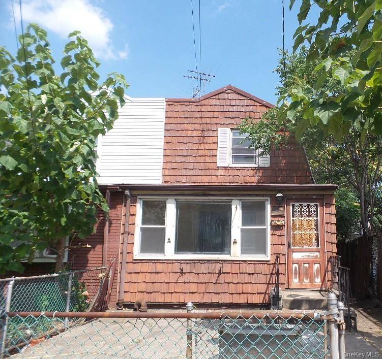 Opportunity knocks in the heart of Old Mill Basin !