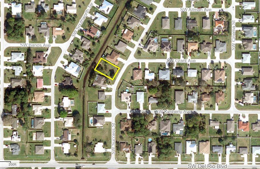 Here's your opportunity to build in one of Port St.