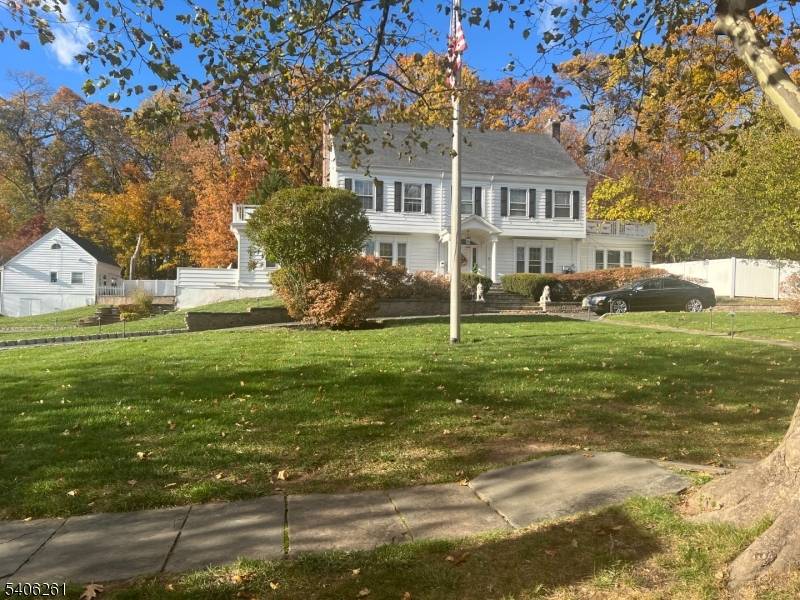 Stunning 6 bedroom, 5 bath Colonial offering 5, 412 sq.